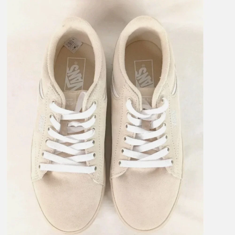 NWOB Women's Tan Vans off the Wall 721356 Size 7.5 - Picture 2 of 14